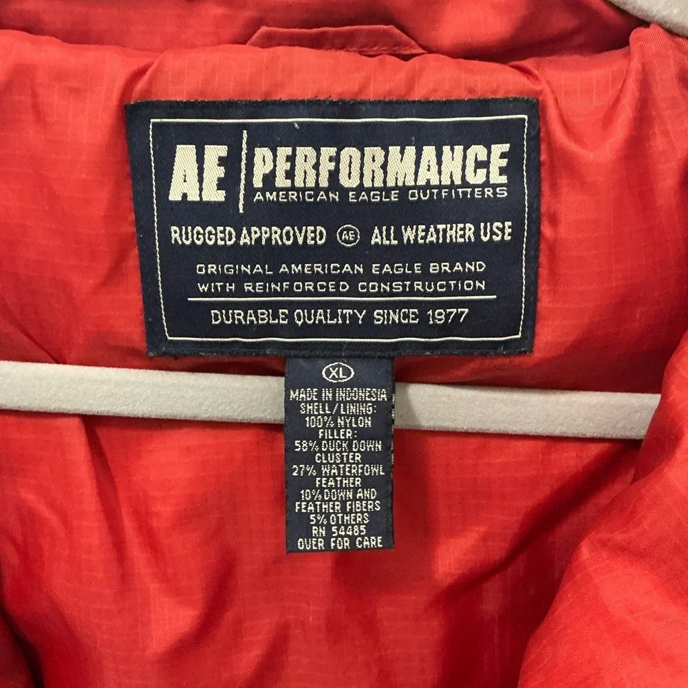 AMERICAN EAGLE MENS PERFORMANCE JACKET SIZE XL